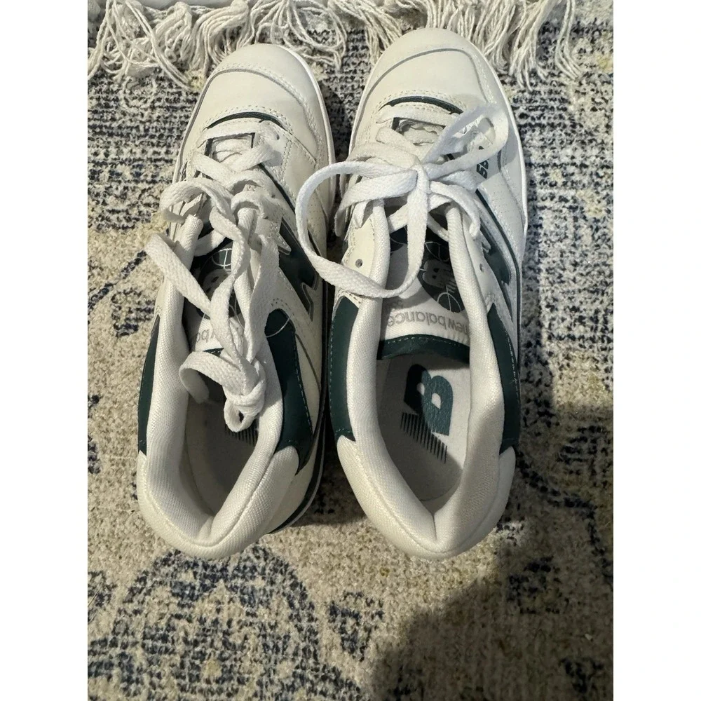 New Balance 550 Sea Salt Pine Sneakers Size 9.5 Brand New